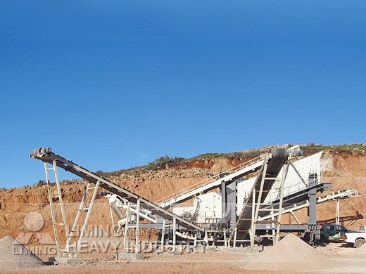 Mobile crushing and screening plant in Algeria